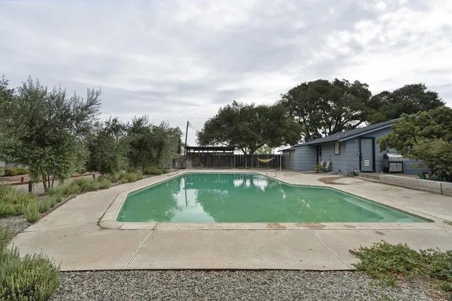 $875,000 | 43002 Arroyo Seco Road, Soledad, CA 93960