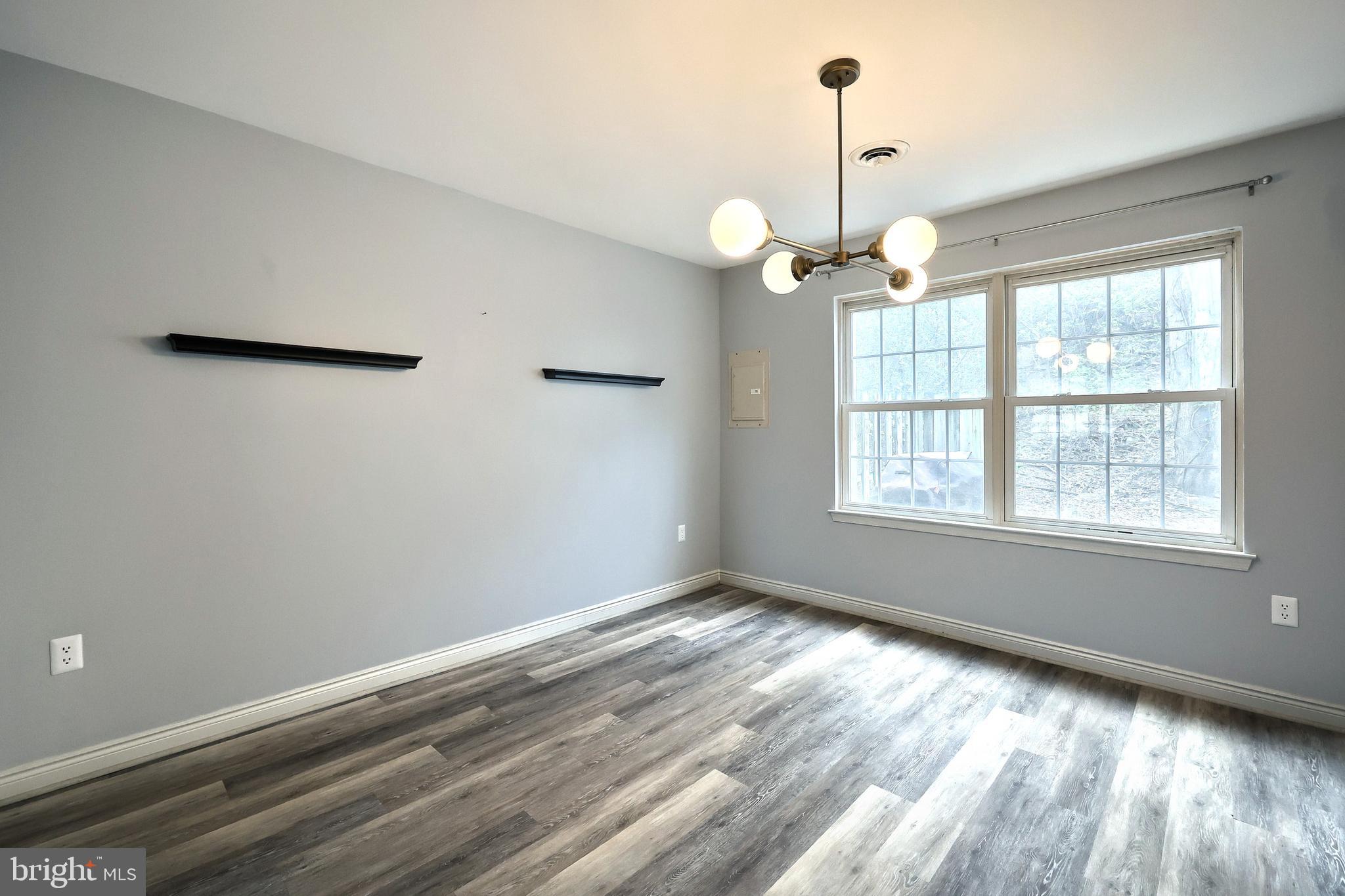 2818 Robin Road York, PA 17404 - Photo 7 of 25 Gallery Image 7