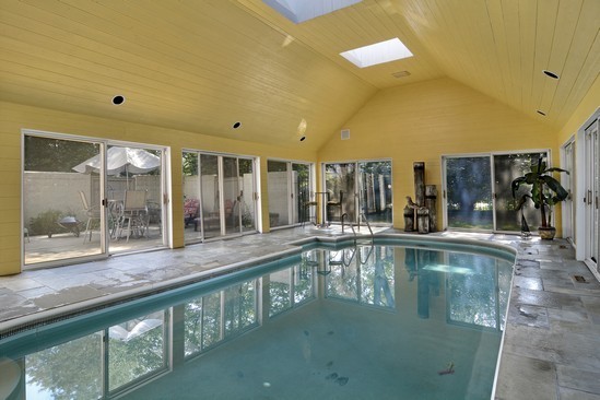 716 Harger Road Oak Brook, IL 60523 - Photo 17 of 20