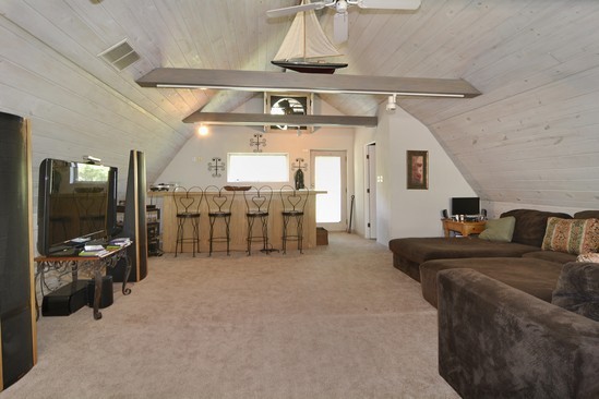 716 Harger Road Oak Brook, IL 60523 - Photo 8 of 20