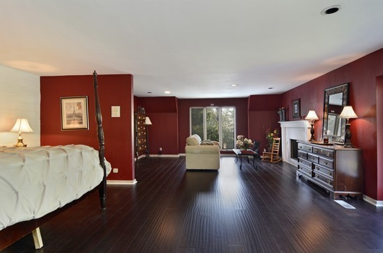 716 Harger Road Oak Brook, IL 60523 - Photo 9 of 20