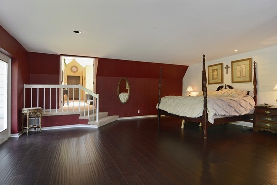 716 Harger Road Oak Brook, IL 60523 - Photo 10 of 20