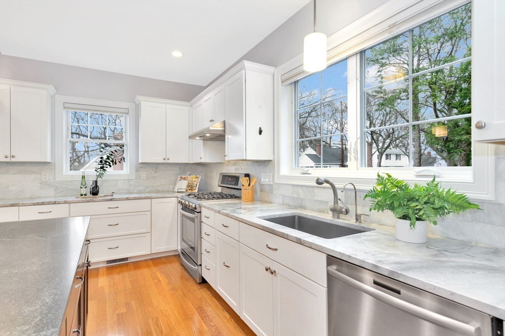 24 Epping Street Arlington, MA 02474 - Photo 11 of 42