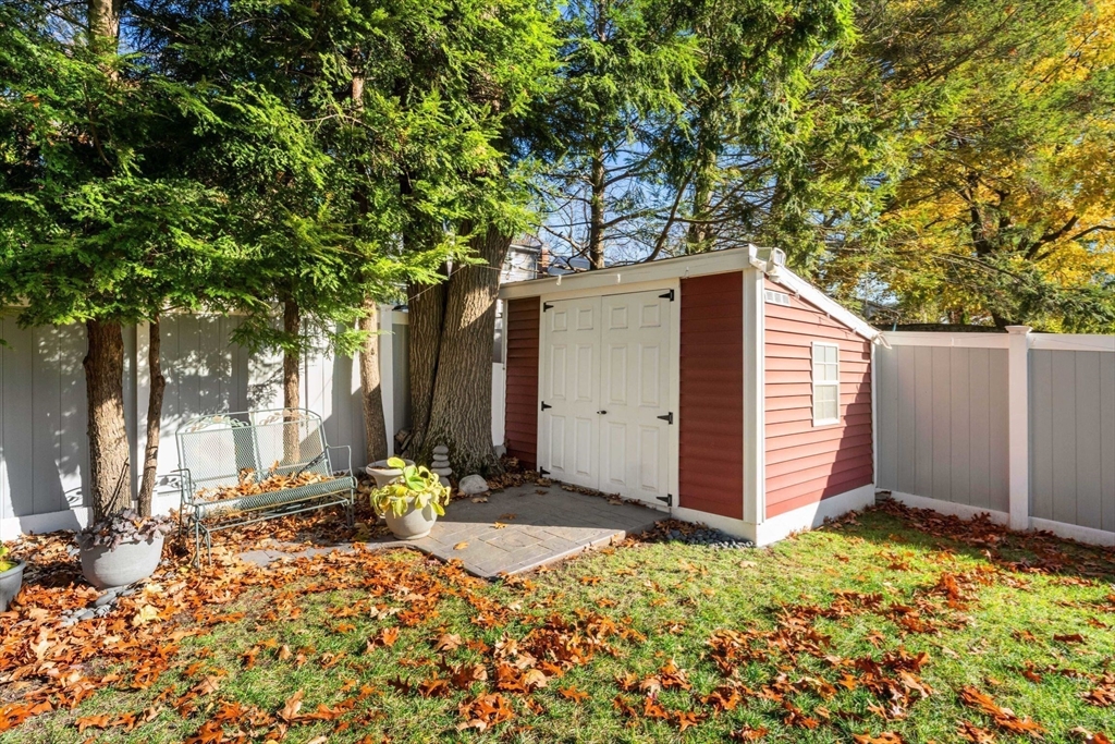 24 Epping Street Arlington, MA 02474 - Photo 36 of 42