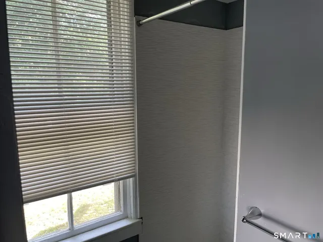 $415,000 | 50 School Street, Groton, CT 06340