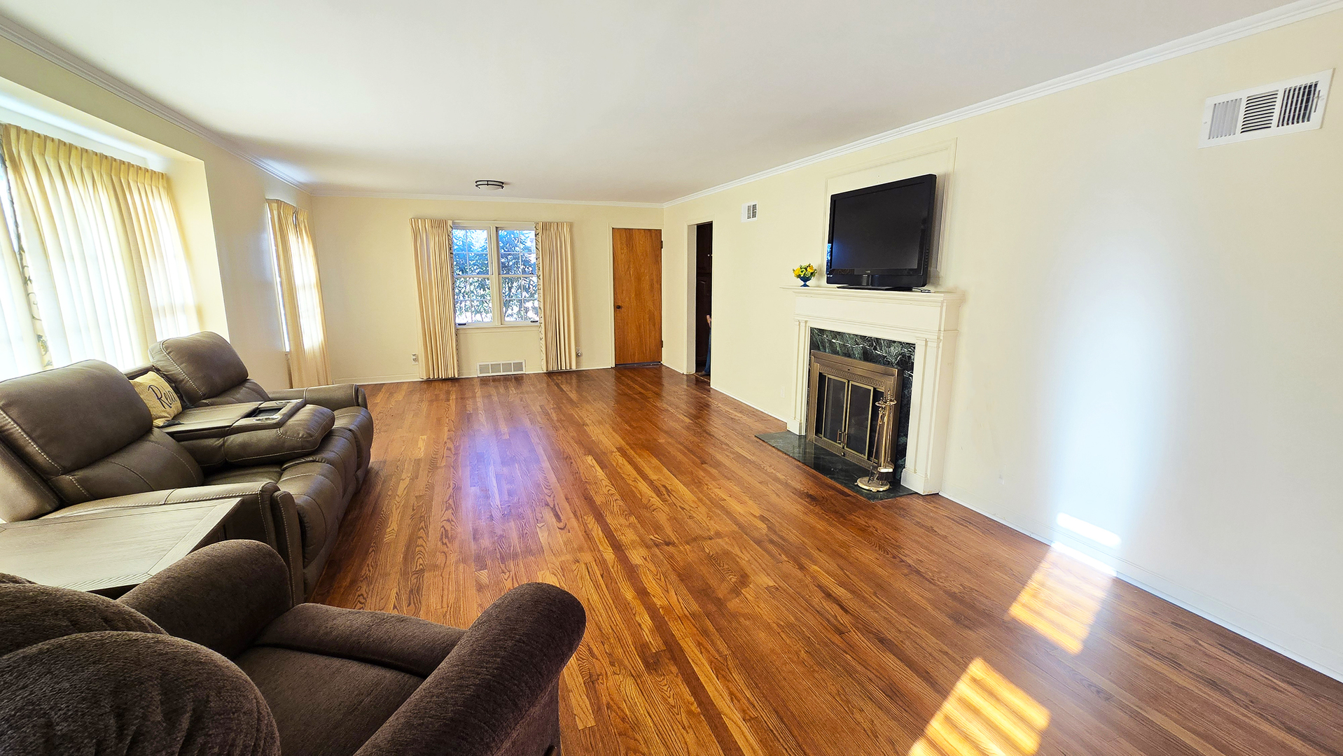 4 Lilac Lane Centralia, IL 62801 - Photo 7 of 32 a living room with furniture and a flat screen tv