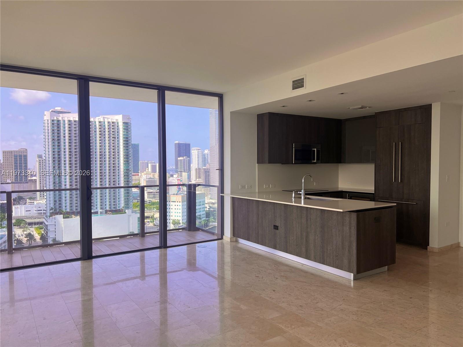 88 Southwest 7th Street, Unit 2012 Miami, FL 33130 - Photo 6 of 15