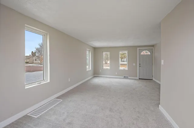 $195,900 | 407 Belle Avenue, Mankato, MN 56001