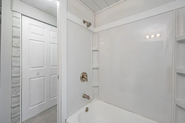 $195,900 | 407 Belle Avenue, Mankato, MN 56001