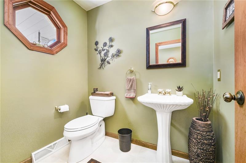 635 Virginia Avenue Rochester, PA 15074 - Photo 14 of 25