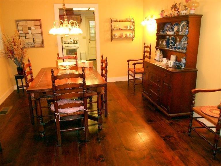 5001 Takilma Road Cave Junction, OR 97523 - Photo 12 of 27 Dining room to kitchen