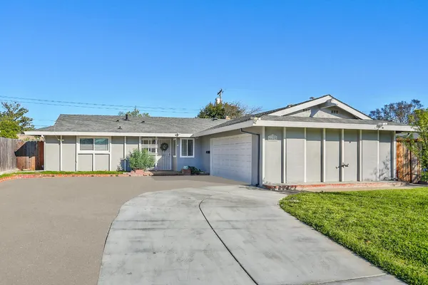 $449,900 | 6629 Doreen Way, Sacramento, CA 95823