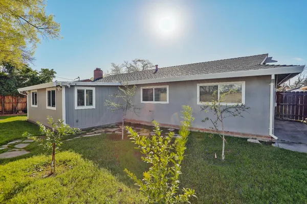 $449,900 | 6629 Doreen Way, Sacramento, CA 95823