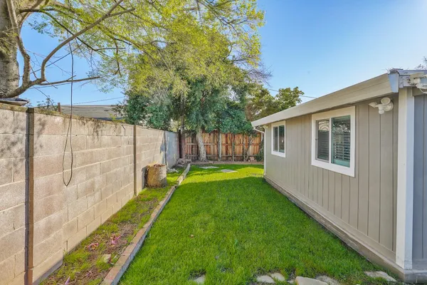 $449,900 | 6629 Doreen Way, Sacramento, CA 95823