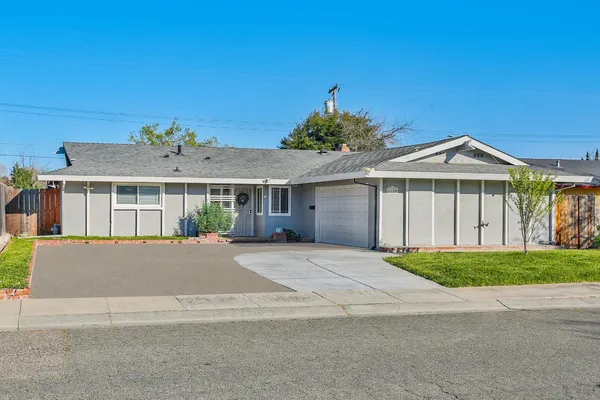 $449,900 | 6629 Doreen Way, Sacramento, CA 95823