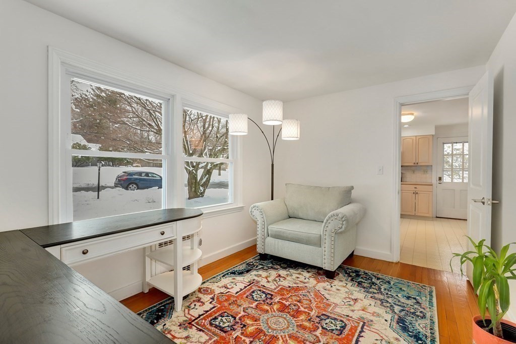 43 Montview Road Chelmsford, MA 01824 - Photo 14 of 40 a living room with furniture and a large window