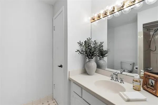 $475,000 | 3616 Wanda Lynn Drive, Metairie, LA 70002