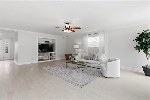 $475,000 | 3616 Wanda Lynn Drive, Metairie, LA 70002