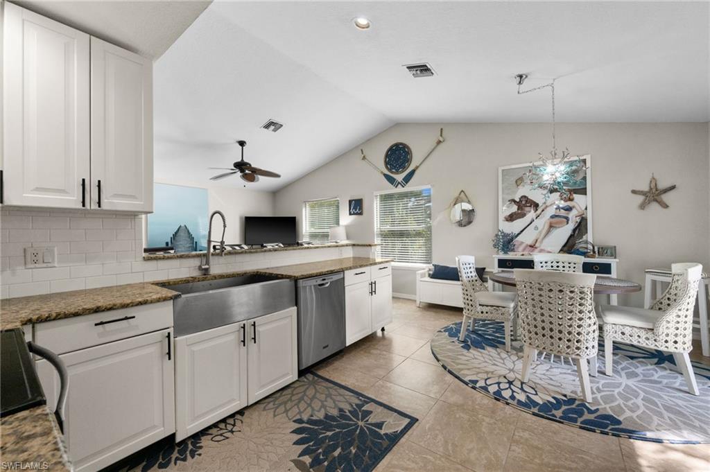 105 West Hilo Street Naples, FL 34113 - Photo 6 of 27