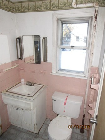 40 Nonquit Street Worcester, MA 01604 - Photo 10 of 20 Gallery Image 10