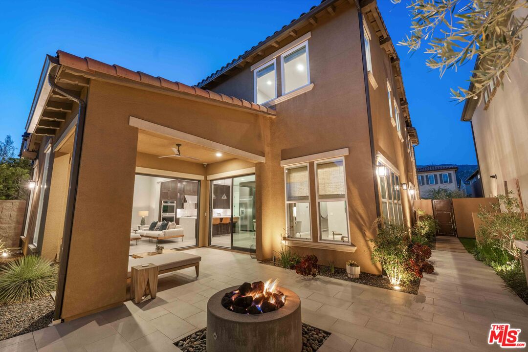 20658 Walnut Circle Porter Ranch, CA 91326 - Photo 20 of 75 Gallery Image 20