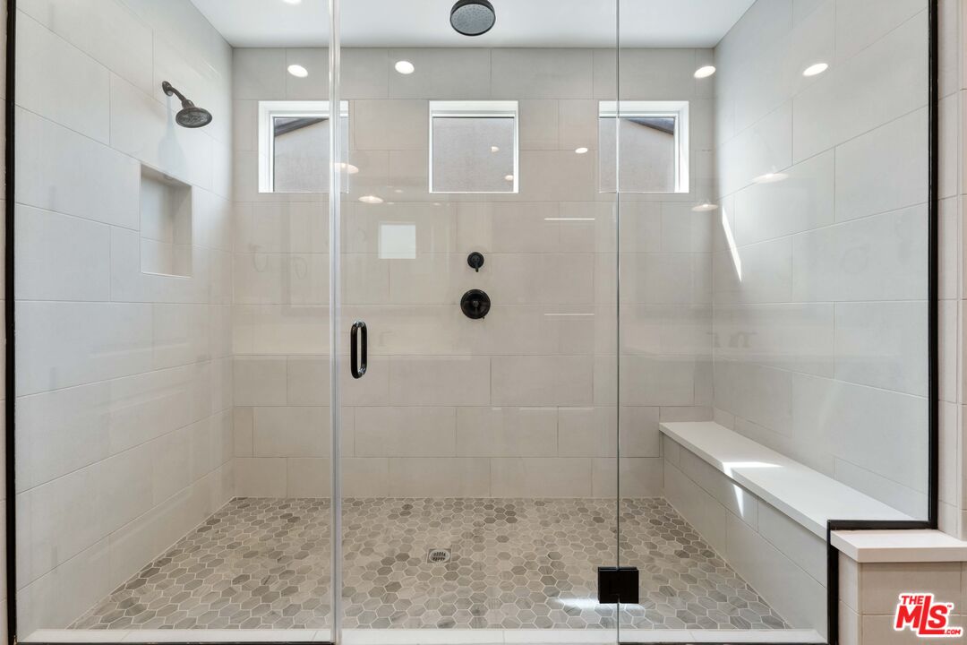 20658 Walnut Circle Porter Ranch, CA 91326 - Photo 41 of 75 Gallery Image 41