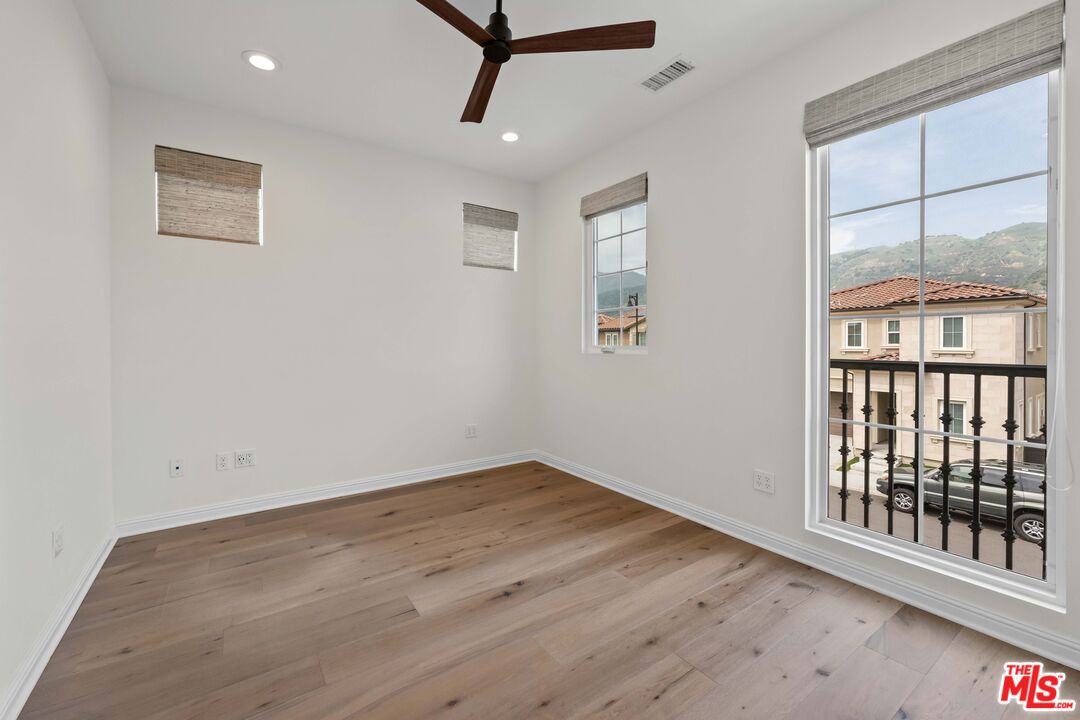 20658 Walnut Circle Porter Ranch, CA 91326 - Photo 48 of 75 Gallery Image 48