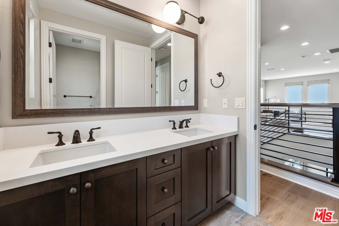 20658 Walnut Circle Porter Ranch, CA 91326 - Photo 53 of 75 Gallery Image 53