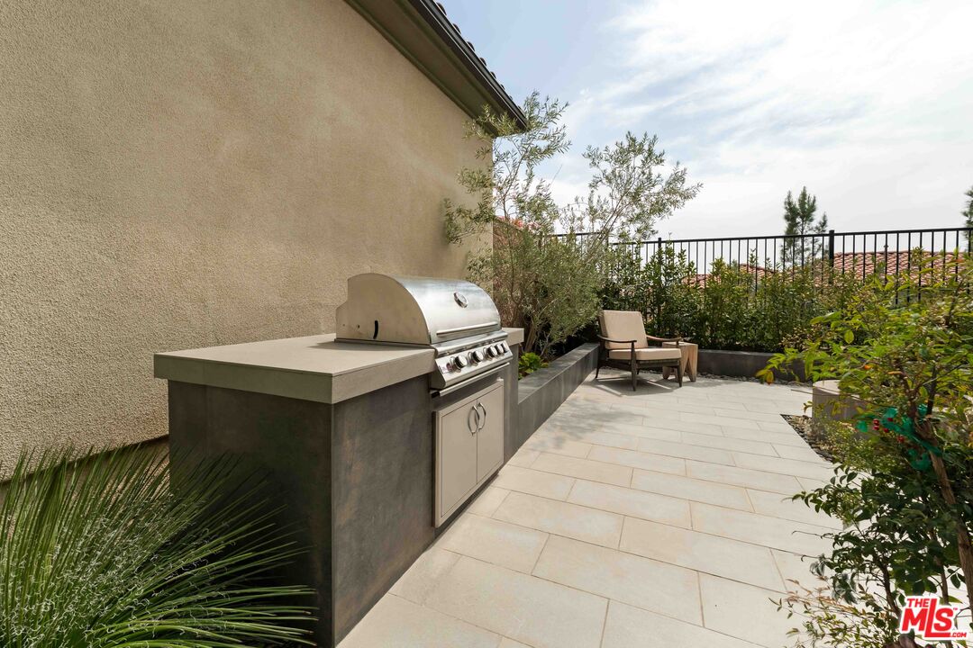20658 Walnut Circle Porter Ranch, CA 91326 - Photo 60 of 75 Gallery Image 60