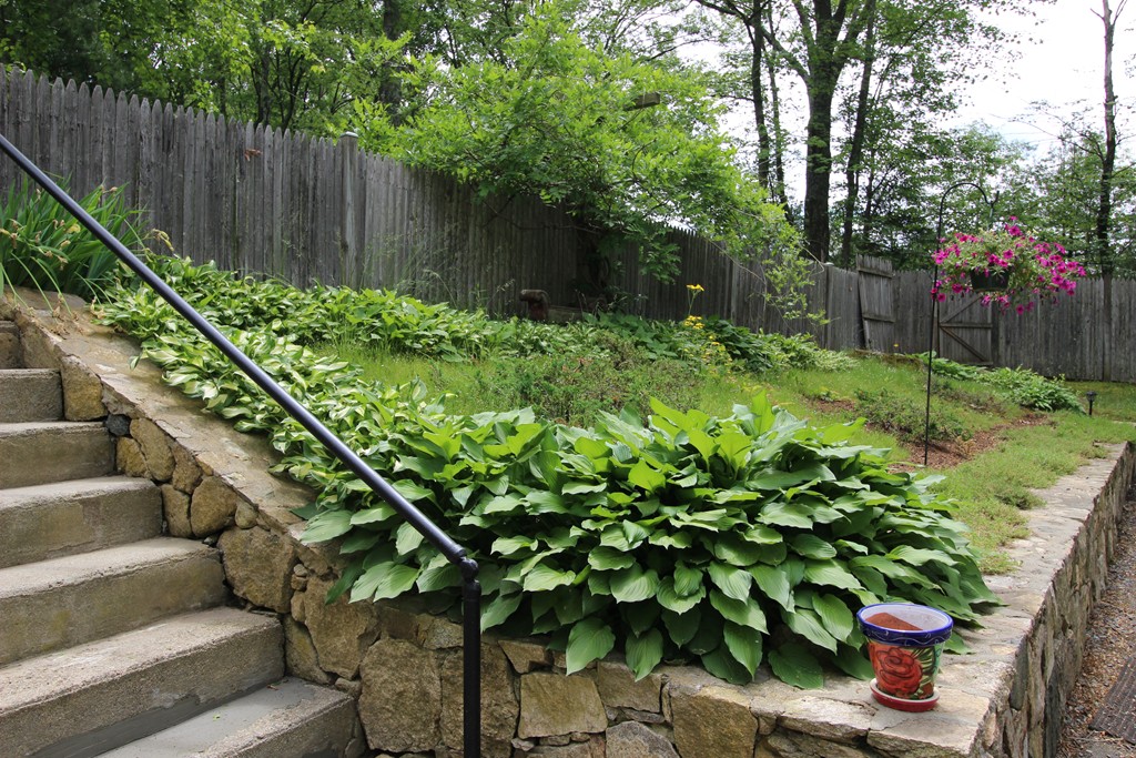21 Cordaville Road Ashland, MA 01721 - Photo 3 of 23 Gallery Image 3