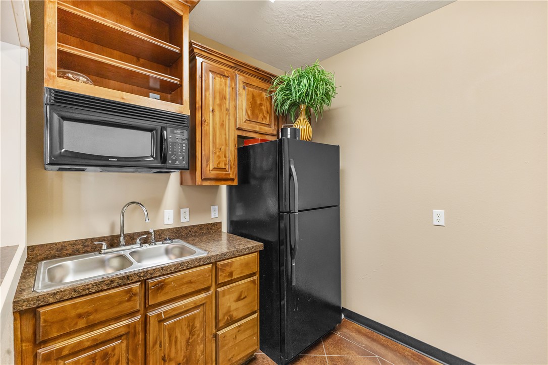 1000 Spring Loop, Unit 1801 College Station, TX 77840 - Photo 23 of 25 CLUBHOUSE AMENITIES