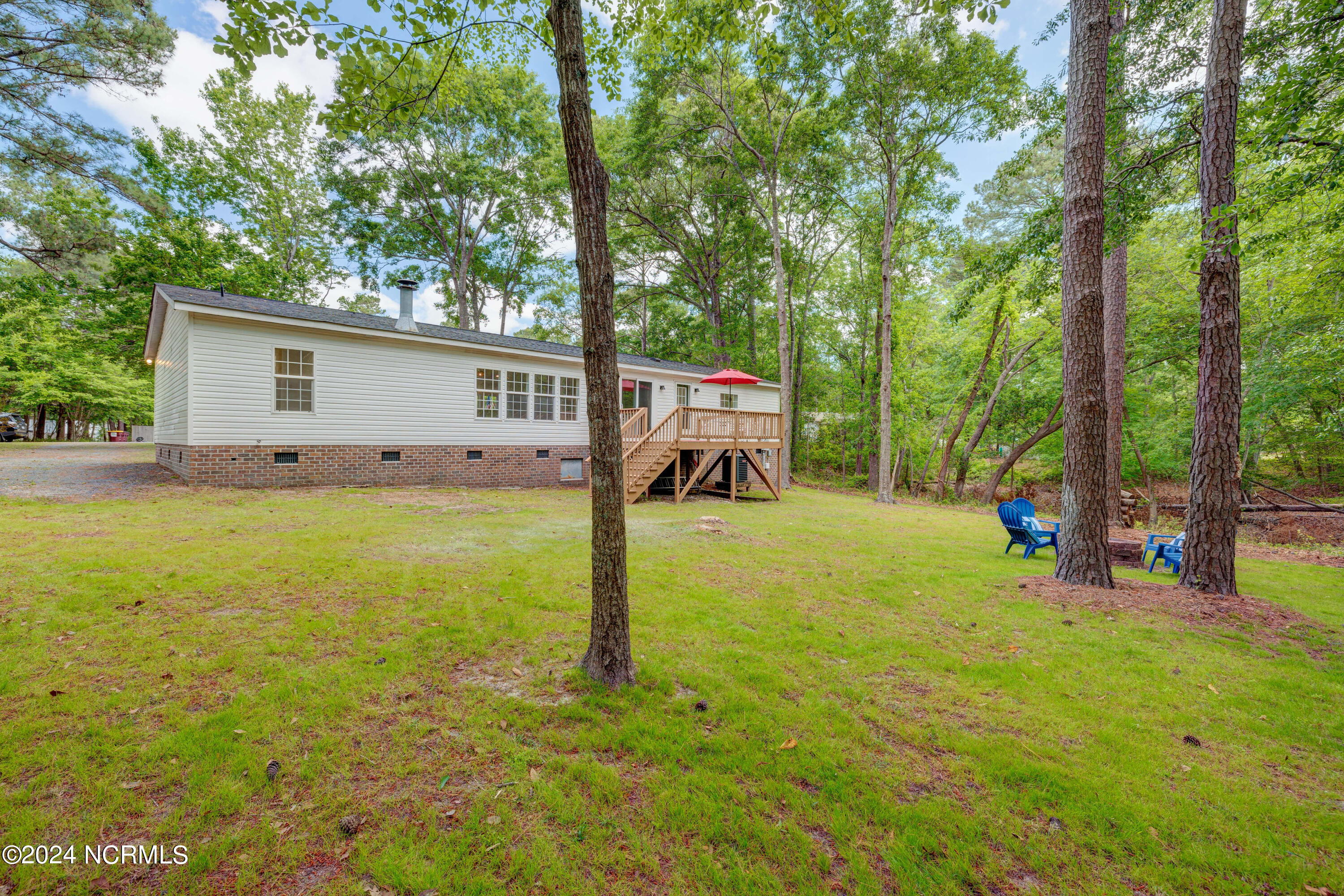 328 Groves Point Circle Hampstead, NC 28443 - Photo 28 of 39 328GrovesPointEdit-8