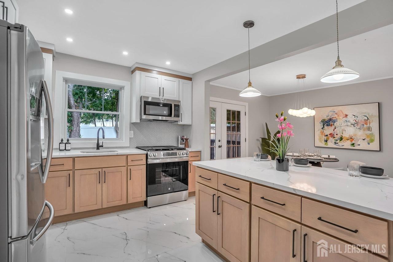 15 Sunset Road Morris Plains, NJ 07950 - Photo 3 of 27 Gallery Image 3