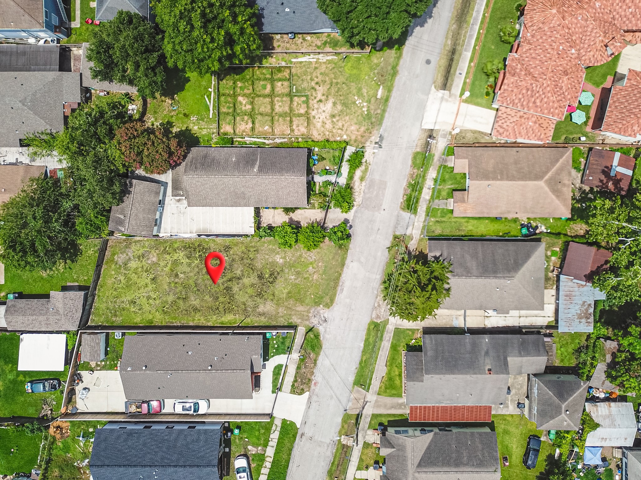 121 North Sidney Street Houston, TX 77003 - Photo 15 of 20 an aerial view of house with yard