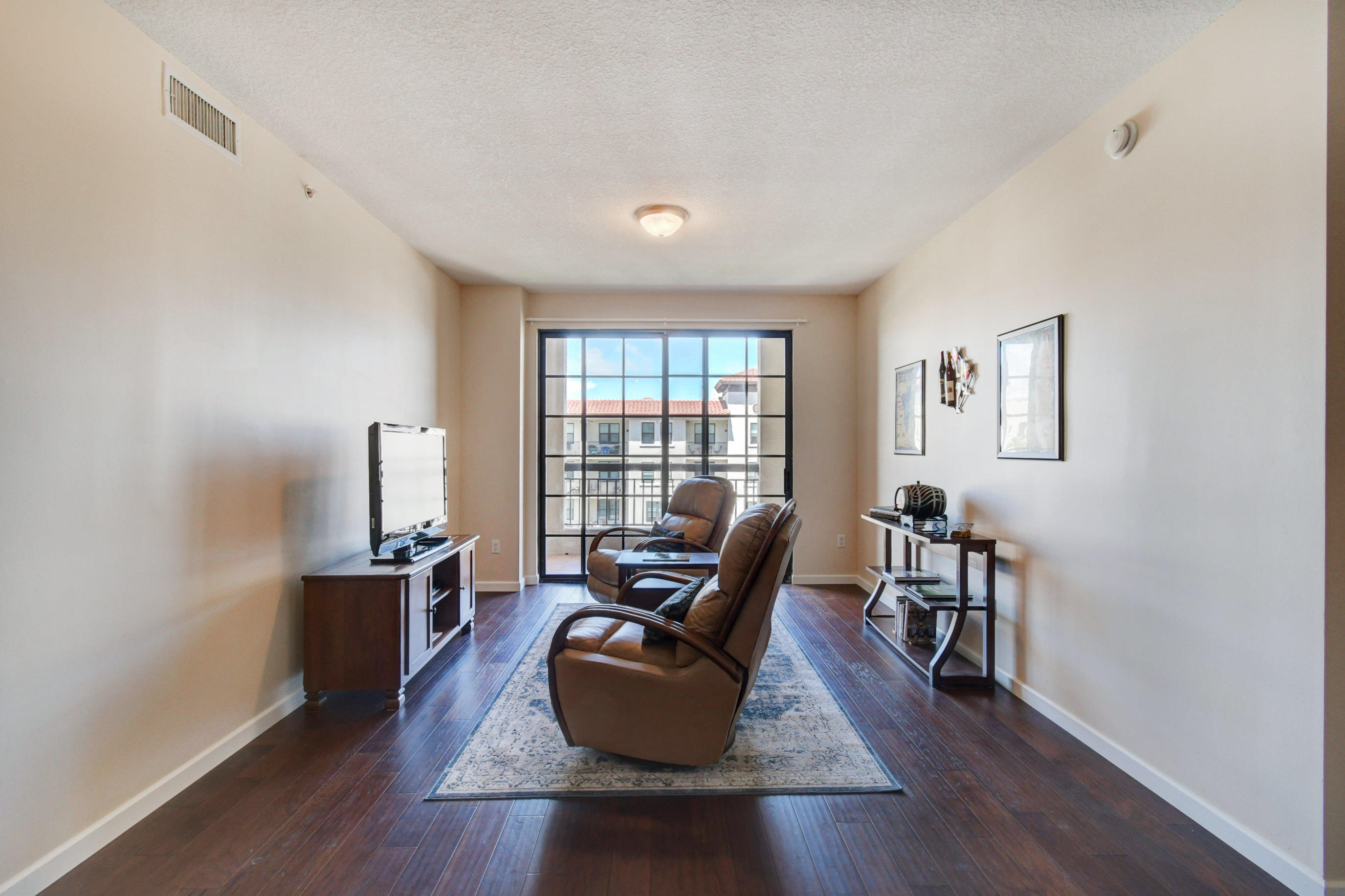 233 South Federal Highway, Unit 703 Boca Raton, FL 33432 - Photo 12 of 63 New Wood Flooring!