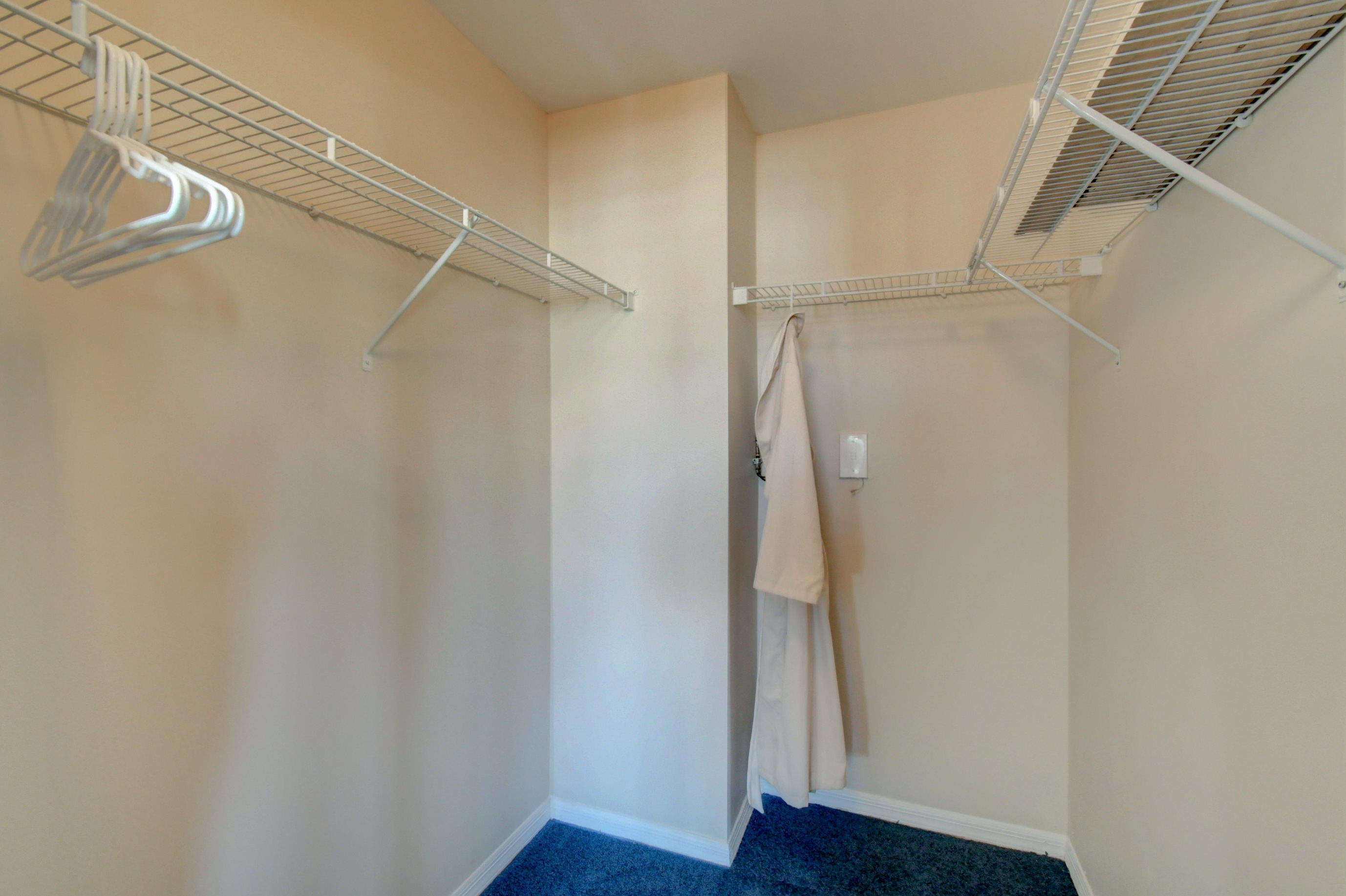 233 South Federal Highway, Unit 703 Boca Raton, FL 33432 - Photo 25 of 63 Guest Walk-In Closet