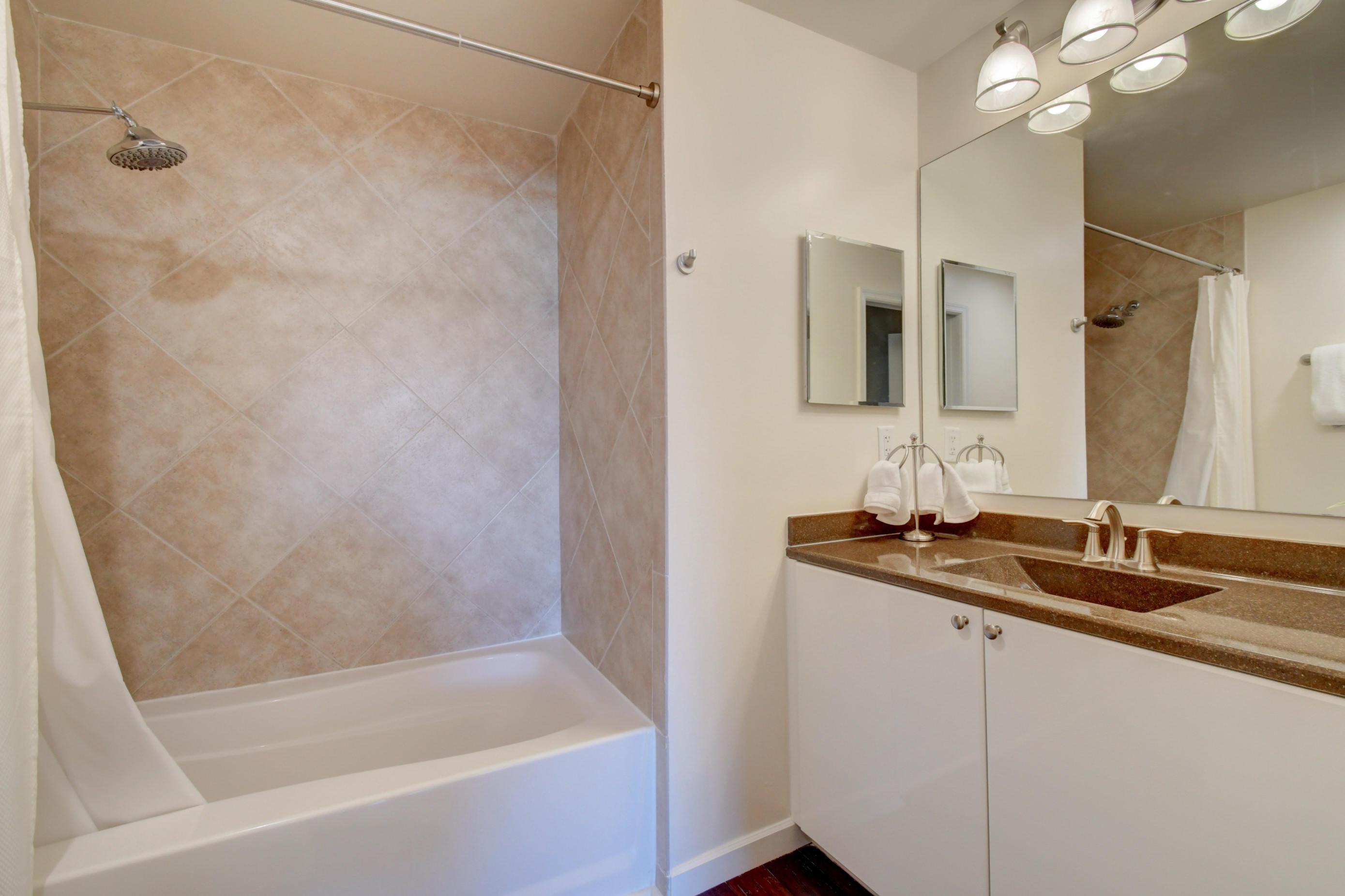 233 South Federal Highway, Unit 703 Boca Raton, FL 33432 - Photo 27 of 63 New Guest Vanity