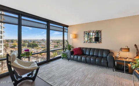 $465,000 | 4808 North 24th Street, Unit 803, Phoenix, AZ 85016