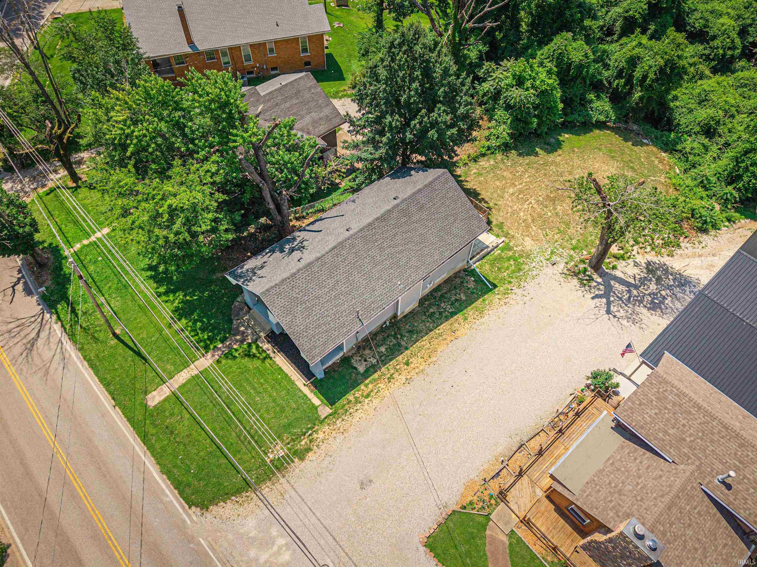 3704 Stringtown Road Evansville, IN 47711 - Photo 4 of 38