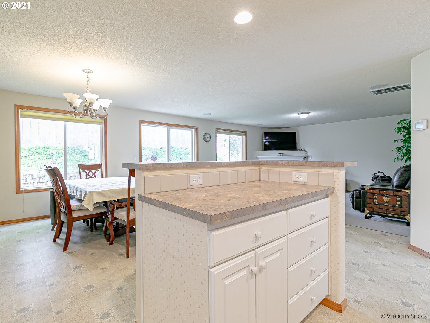 38501 Miller Street Sandy, OR 97055 - Photo 14 of 27 Gallery Image 14