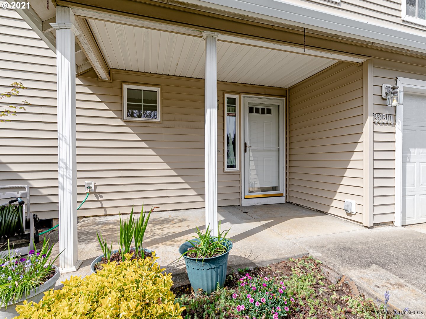 38501 Miller Street Sandy, OR 97055 - Photo 4 of 27 Gallery Image 4