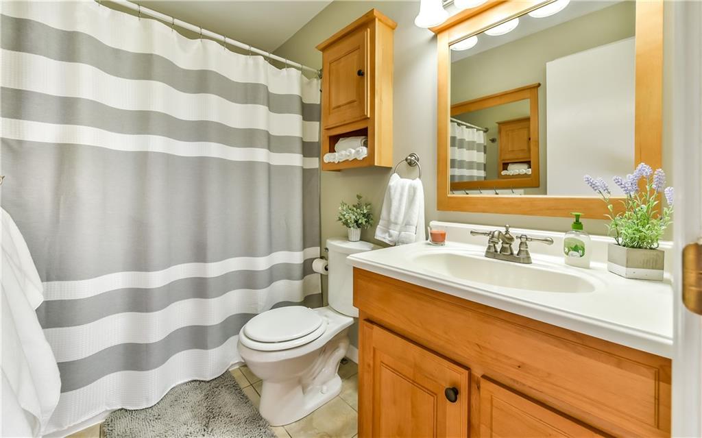 105 Hodil Road Pittsburgh, PA 15237 - Photo 14 of 22 Updated Full Bath