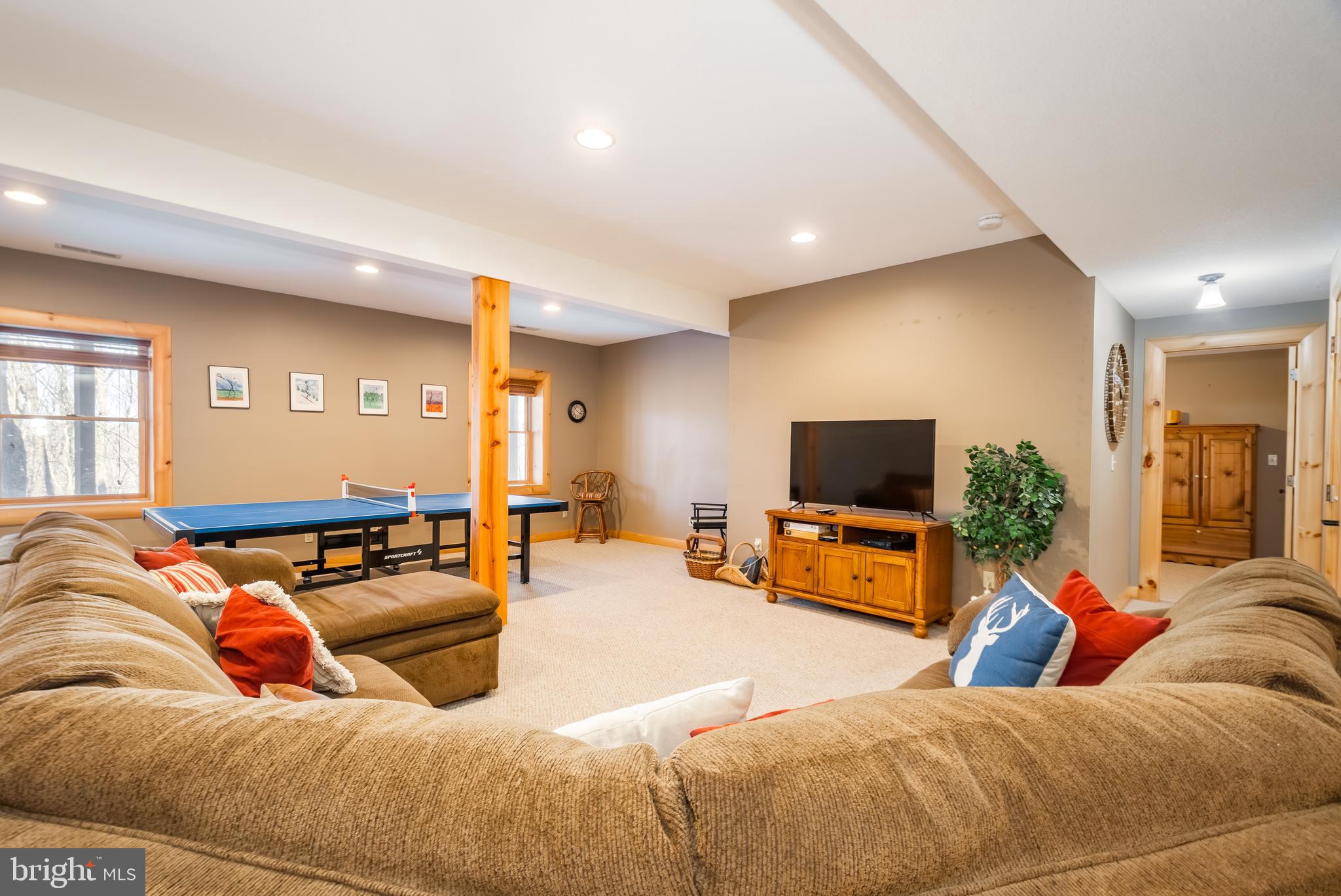 805 Hunters Ridge Drive Oakland, MD 21550 - Photo 42 of 63 Gallery Image 42