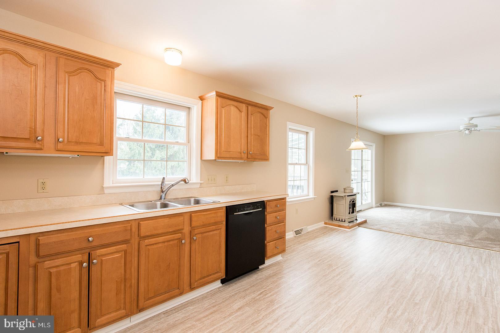 1029 Hunsicker Road Lancaster, PA 17601 - Photo 12 of 44