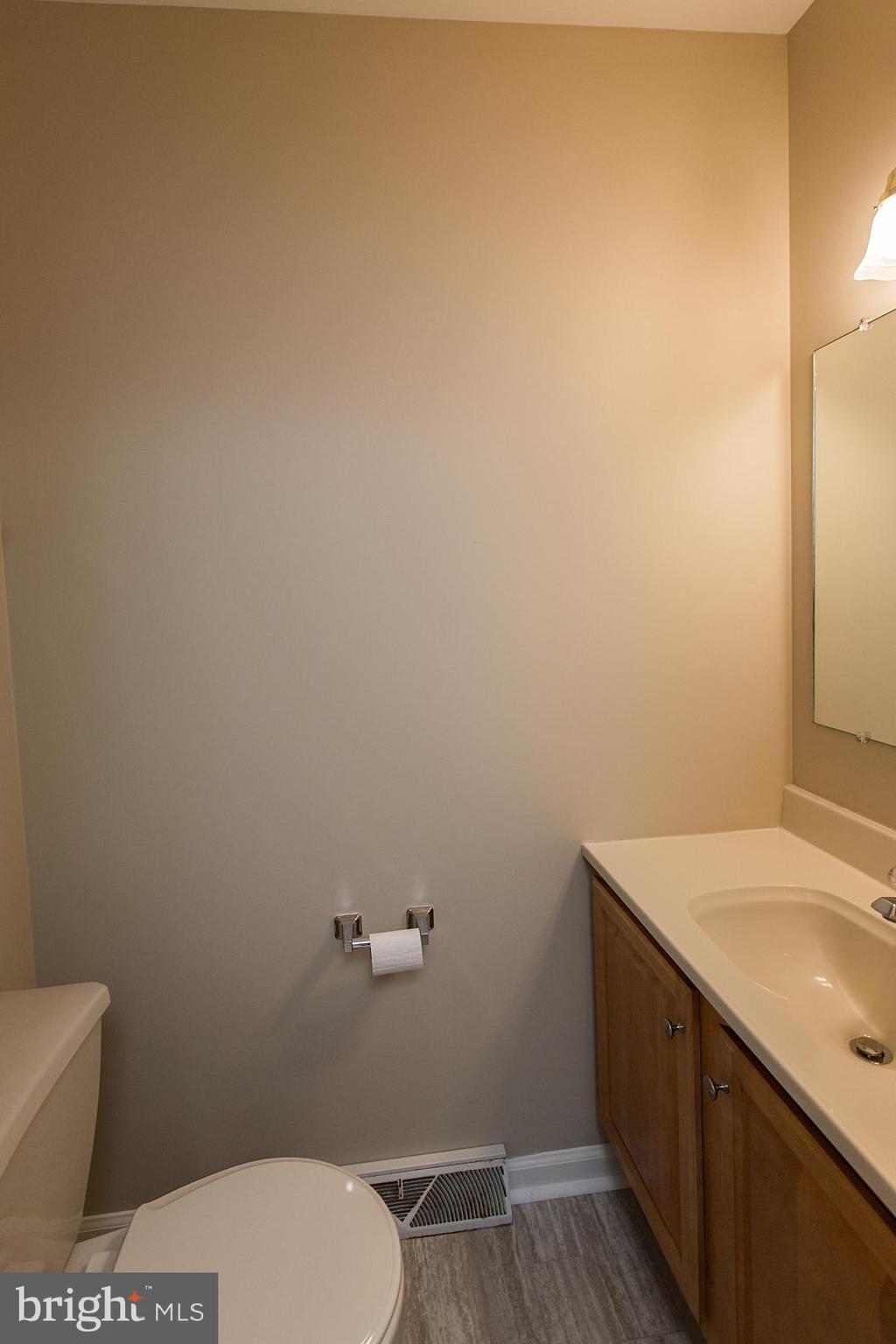 1029 Hunsicker Road Lancaster, PA 17601 - Photo 31 of 44 half bath