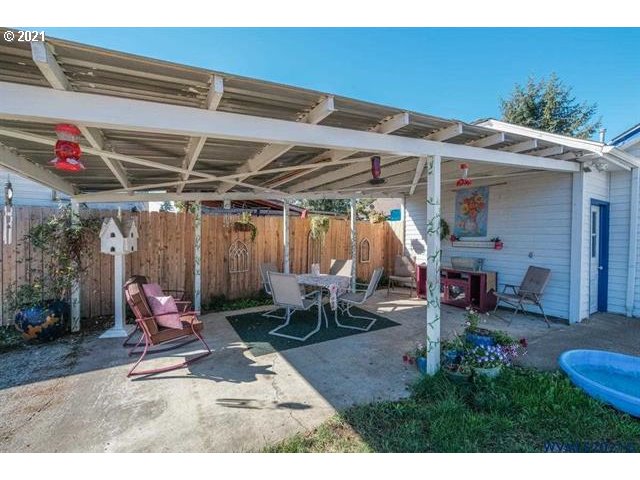265 Hiatt Street Lebanon, OR 97355 - Photo 20 of 32 Gallery Image 20