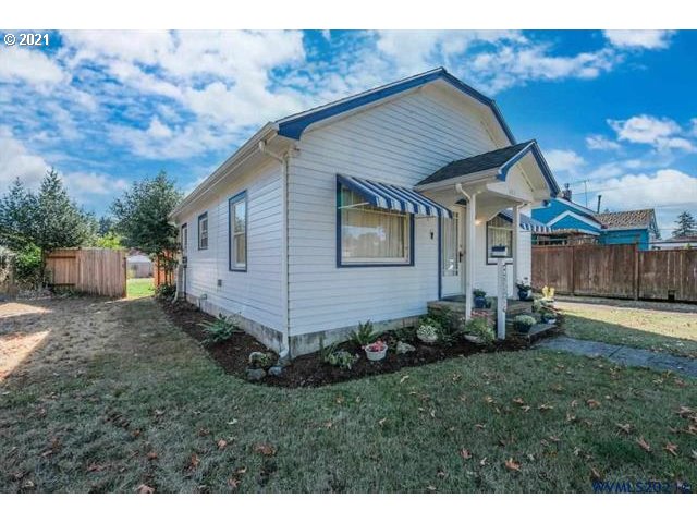 265 Hiatt Street Lebanon, OR 97355 - Photo 30 of 32 Gallery Image 30