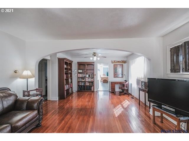 265 Hiatt Street Lebanon, OR 97355 - Photo 32 of 32 Gallery Image 32