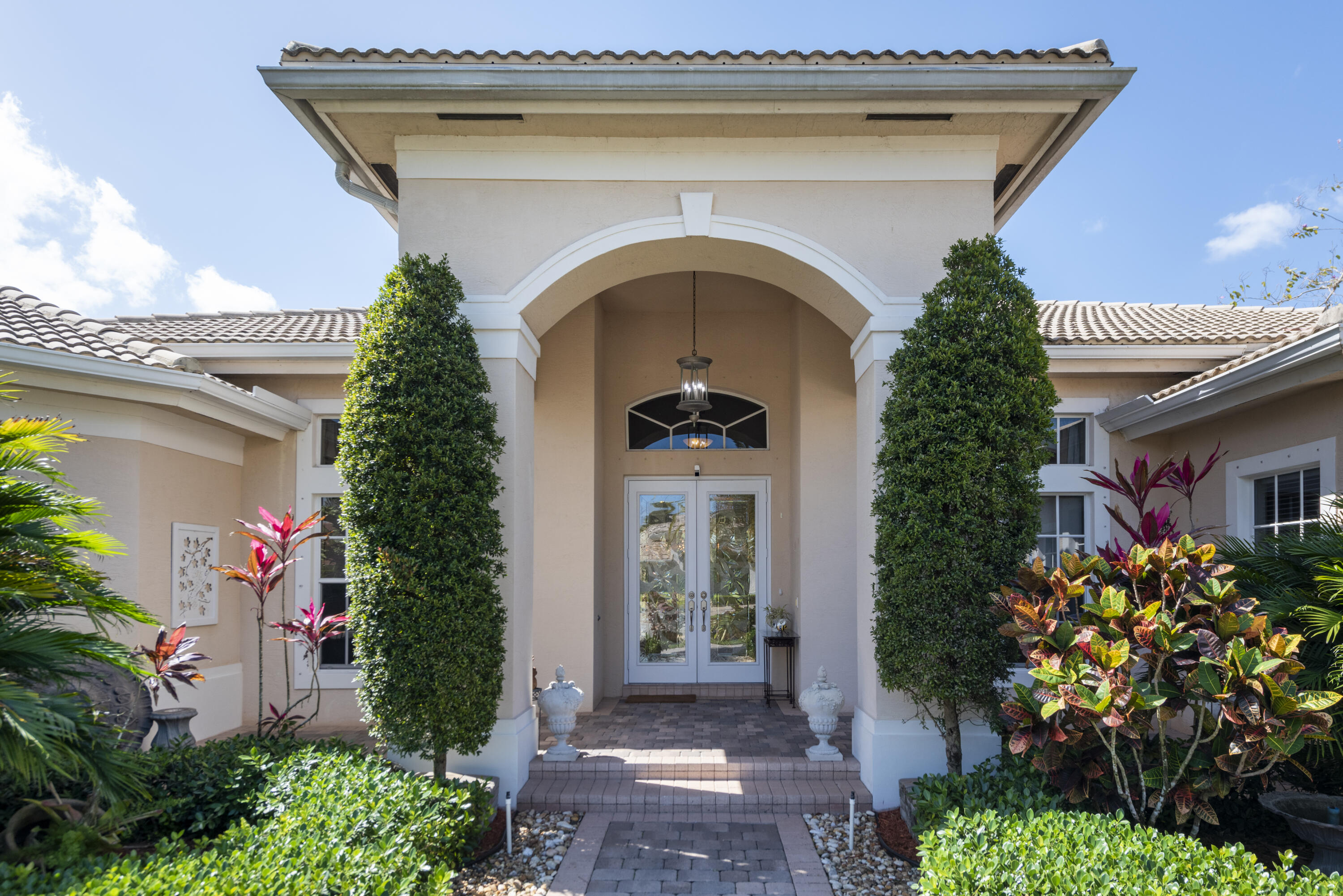 15234 Southwest 40th Street Davie, FL 33331 - Photo 2 of 59 _DSC1031