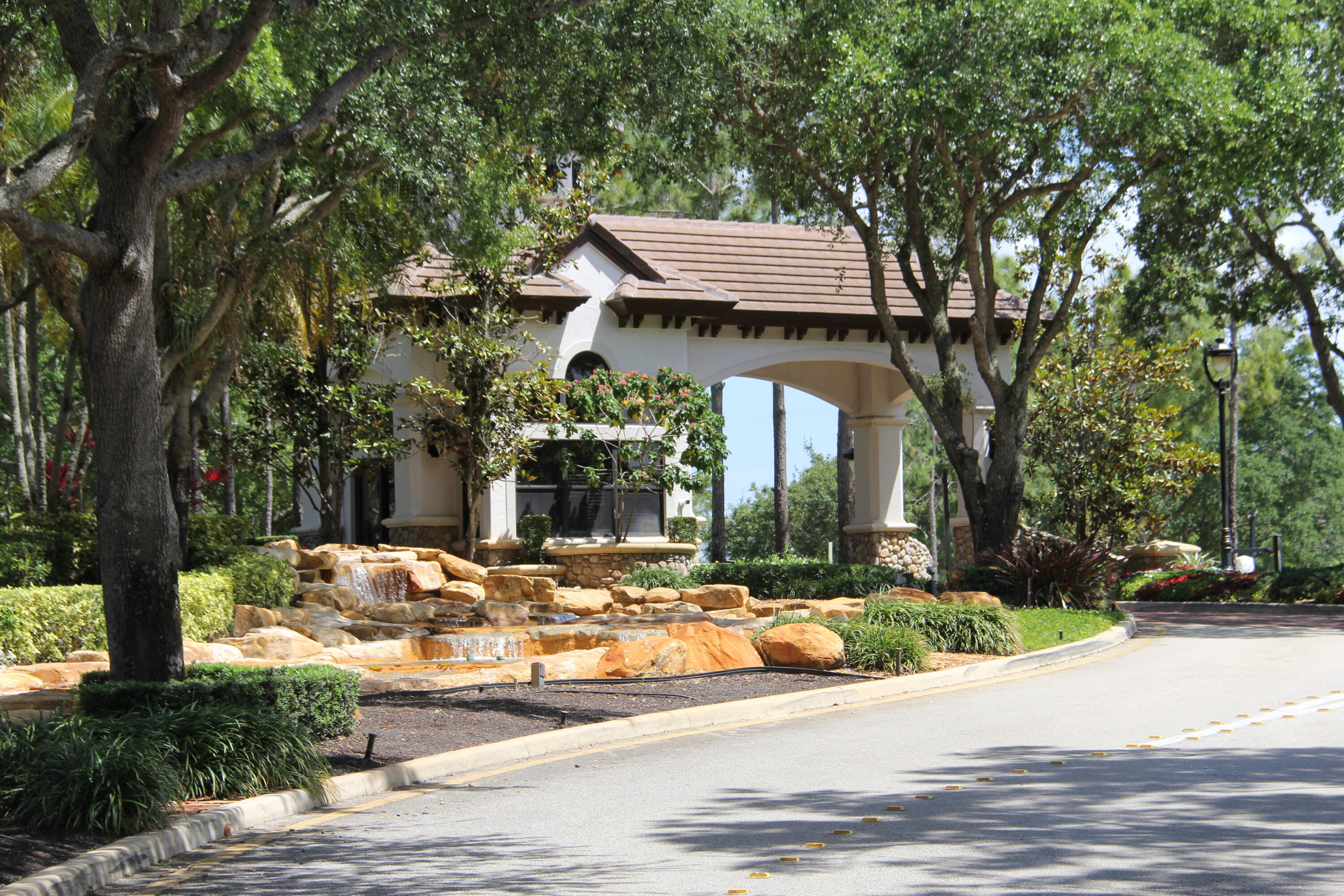 15234 Southwest 40th Street Davie, FL 33331 - Photo 45 of 59 IMG_9357
